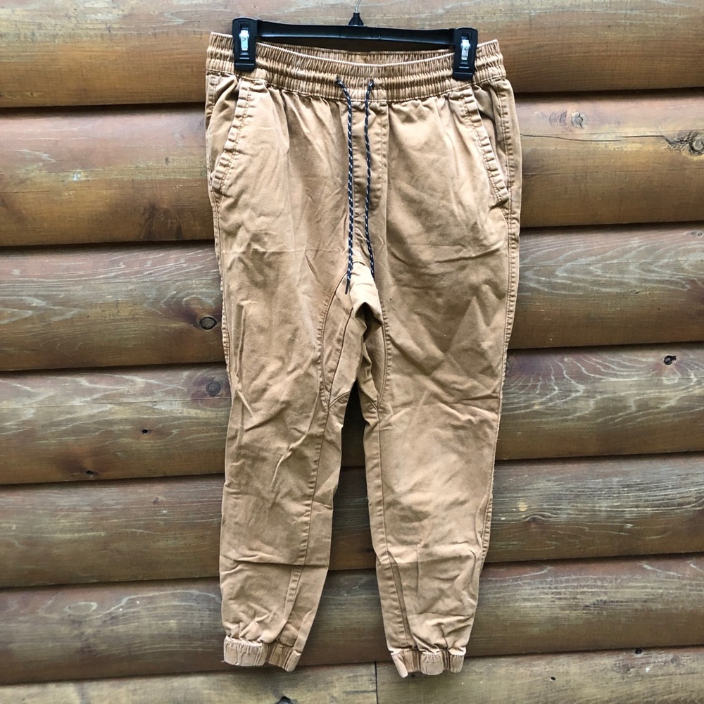 No boundaries tan joggers
